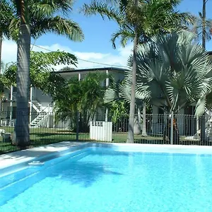 Ocean Breeze Units Bowen